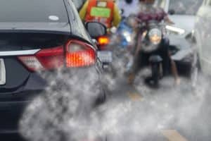 Auto inquinanti non possono circolare