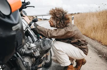 Motocicletta con revisione scaduta a Felino